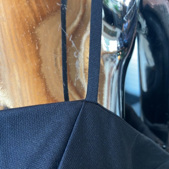 BCBG Max Azria Collection 100% silk dress - Picture 4 of 7